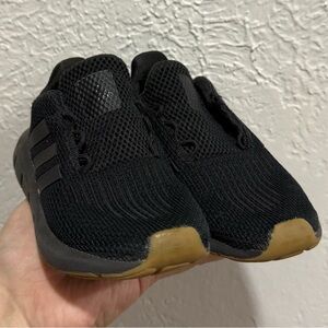 Toddler Adidas Swift Run 1.0 size 10K No laces